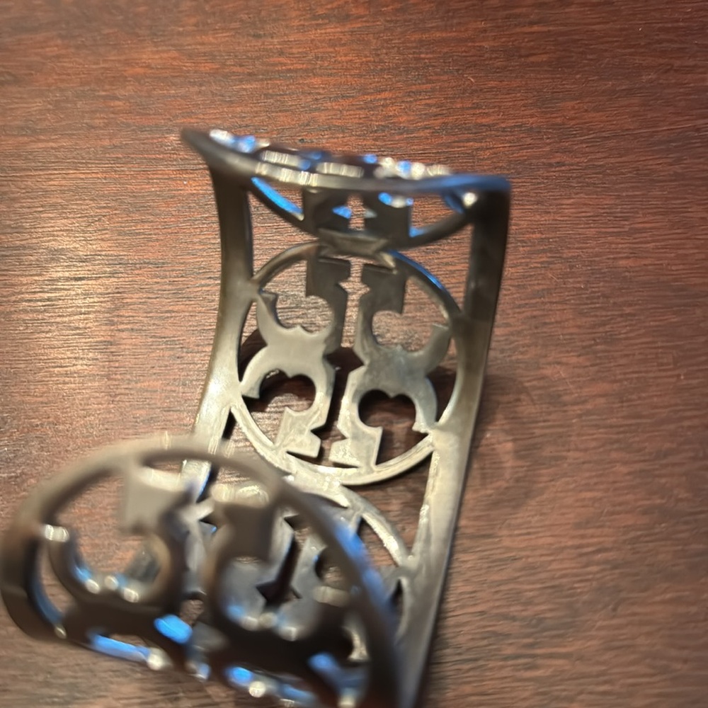 Tory Burch cuff - Picture 3 of 4